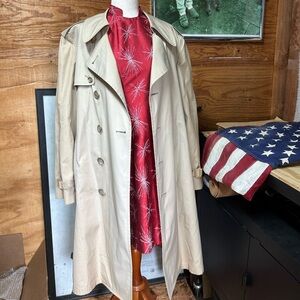 Vintage London Fog Trenchcoat